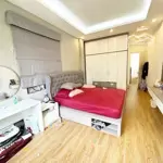 Hơn 5 tỷ nhà đẹp xã đàn 4 tầng, 3pn, full nội thất, có ban công, trước nhà rộng thoáng, về ở ngay