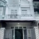 Nhà đẹp bán rẻ như tặng. 89m2, 899tr thới tam thôn hóc môn sổ hồng riêng