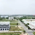 Bán nhà liền kề 1 trệt + 2 lầu. sổ có sẵn, có hỗ trợ vay bank 70%, kdc đông. ngay kcn phước đông