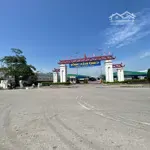Tđc kiến thiết với bên đấu giá kiến thiết, tại khu chợ hoa quả. mọi người có khách kết hợp