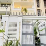 Kẹt bank bán gấp mặt tiền kdc bình phú quận 6(5m x 19m)4 tầng + thang máy