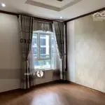 Cần bán căn hộ giai việt - ha, dt 150m2, 2pn, 2wc, nhà đẹp, sổ hồng, giá 5.8 tỷ. lh 0933888725