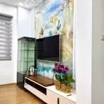 Siêuphẩm nhà đẹp. thịnh hào 3. dt17/25 mét vuông. 5 tầng 3.5m mặttiền. 5.38 tỷ đống đa .
nhà đẹp