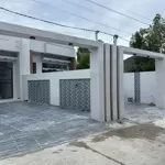 Bán nhà mới khu c hải lâm 2p ngủ view núi cực đẹp tại xã phước hưng-long đất dt 126m2 giá 1 tỉ 900t