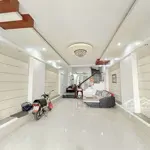 Cho thuê nhà trệt 2 lầu mặt tiền đường trần hoàng na giá 15 triệu