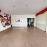 Cho thuê nhà 1 trệt 2 lầu ngang 7m mặt tiền đường 30/4 giá 40 triệu