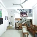 Nhà lô góc – hẻm ô tô – nở hậu tài lộc – không lộ giới