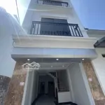 Với 3,15tỷ nhà (52m2) xây độc lập. có sân riêng gần ql6. oto đỗ gần trường sư phạm tdtt