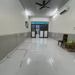 Cho thuê nguyên căn cấp 4, gần đường cao đức lân làm kho, văn phòng. liên hệ 0962117771