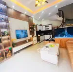 Bán nhà cổ nhuế 40m-5 tầng , ngõ rộng, sát phố ô tô tránh , phân lô , ngõ thông kinh doanh