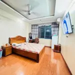 Hàm nghi ôtô đỗ của vào nhà - ở, kinh doanh - nhỉnh 15tỷ.