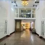 1.cho thuê nhà 5,5 tầng đống đa