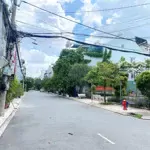 Bán nhà hẽm 90 trần văn ơn,đối diện công viên .dt 4x9m, 1 lửng. giá 5,3 tỷ. p tân sơn nhì, tân phú
