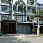 Bán nhà mặt đối diện khu công nghiệp sóng thần p. dĩ an tp dĩ an 4lâu diện tích sàn 423m2