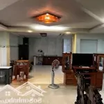 Nhà rẻ đầu tư sát luỹ bán bích vườn lài,dt khủng 6x18 1 lầu hẻm xe hơi