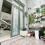 Trung tâm q10 - ngay vạn hạnh mall - nhà 3 tầng đúc - 53m2 - 4*13m - chỉ 8.29 tỷ