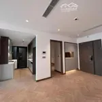 Hiếm bán căn hộ 4pn tại 101 láng hạ đống đa, view hồ thành công, tầng trung đẹp, nt cơ bản sổ đỏ cc