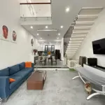 Bán nhà 3 tầng đẹp mt nguyễn khang _ giá rẻ an cư