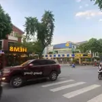 Cho thuê nhà mặt phố tại biệt thự nguyễn văn lộc, mặt tiền 9m, diện tích 155 m2, 3 tầng