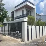 (18x8m)142m2 nhà căn góc 2mặt tiền 1 trệt 1lầu full thổ cư xây mới 100% thiết kế biệt thự vườn 2025