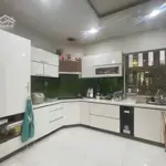 Nhà đẹp 4 tầng đường 7.5m gần bãi tắm phạm văn đồng. giá nhỉnh hơn 12 tỷ