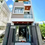 Gia đình cần bán nhà shr, gần ngay ubnd p. định hòa, giá 2ty690