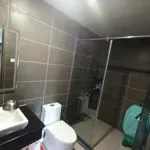 Bán lỗ căn 3pn+2wc a1.05 101m2 sổ sẵn tặng nội thất giá 3.550 full thuế phí the rivana