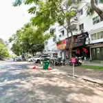 Cần bán nhàmặt tiềnđường lê văn thiêm diện tích 222m2 giá bán 107 tỷ nội thất cơ bản
