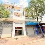 Bán nhà mặt tiền cầu phú long, q12 – giá chỉ như nhà trong hẻm!